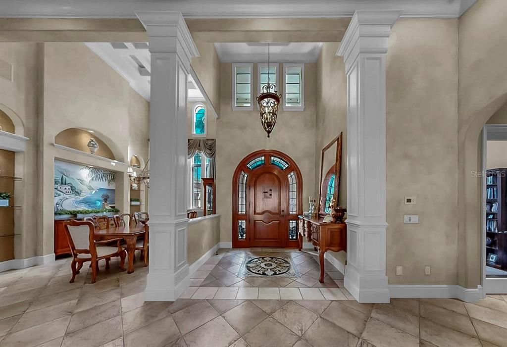 Chandelier, Dining room, Interior, Pendant Lights