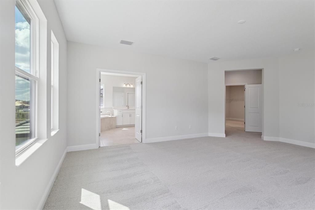 Bathroom, Empty room, Interior