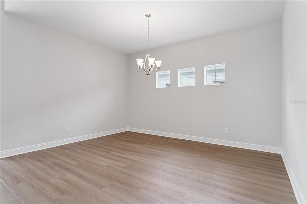 Chandelier, Empty room, Interior, Wood Texture Flooring