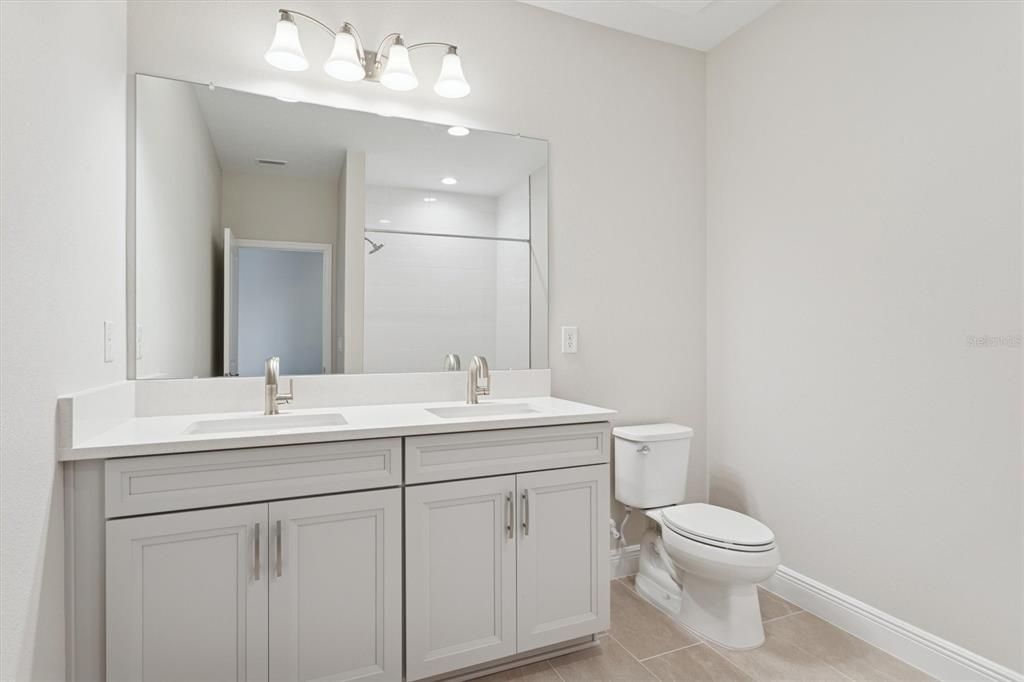 Bathroom, Dual Sink Vanities, Interior, Recessed Lighting