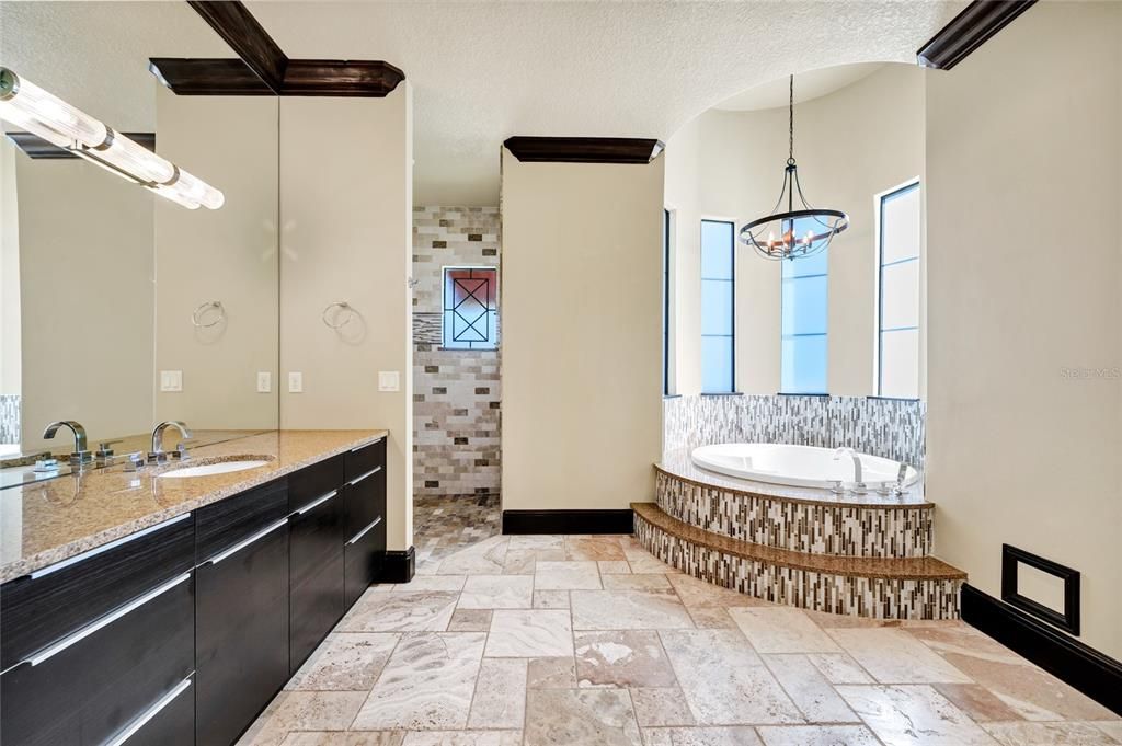 Bathroom, Dual Sink Vanities, Interior, Pendant Lights