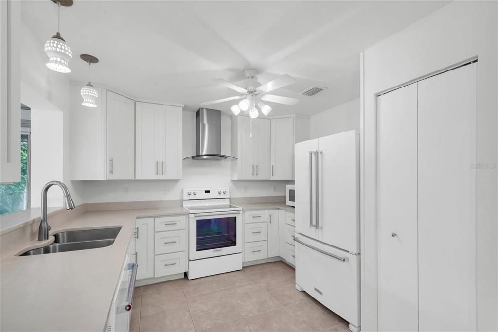 Interior, Kitchen, Pendant Lights