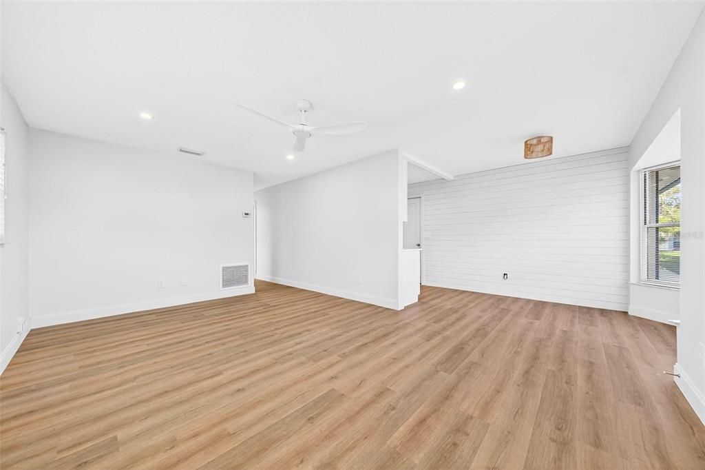 Empty room, Interior, Recessed Lighting, Wood Texture Flooring