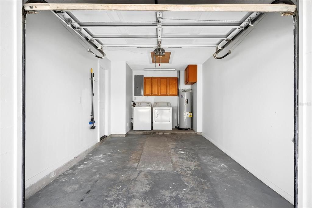 Garage, Interior, Washer