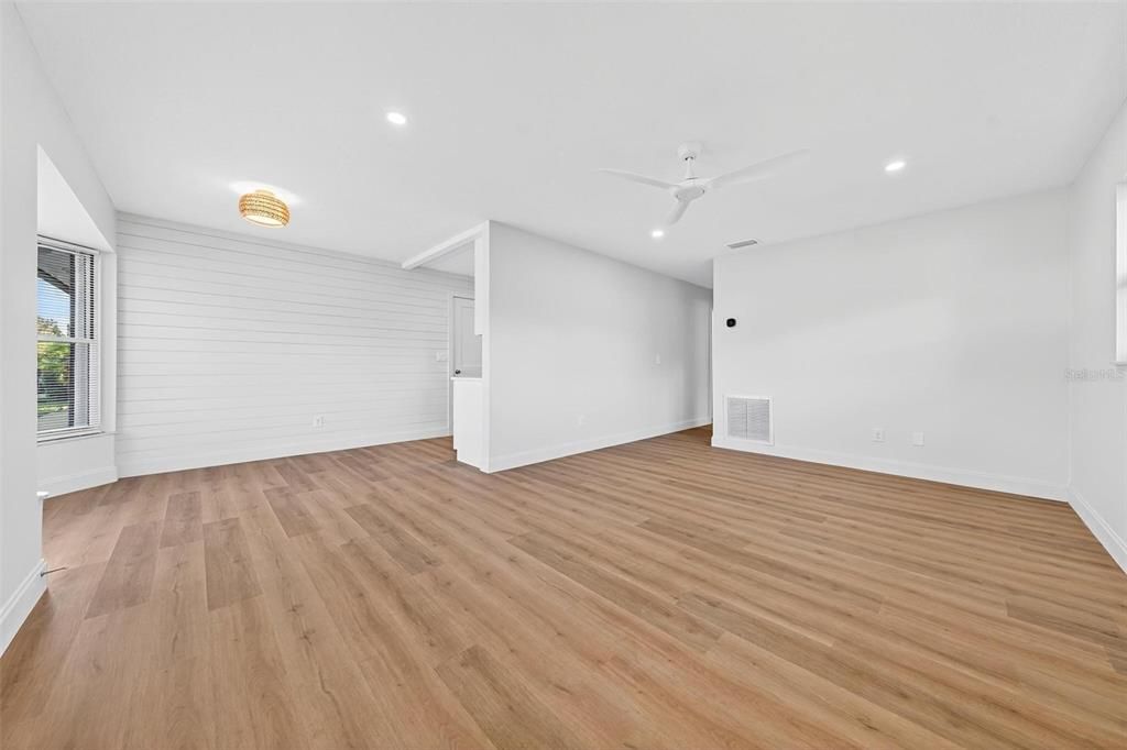 Empty room, Interior, Recessed Lighting, Wood Texture Flooring