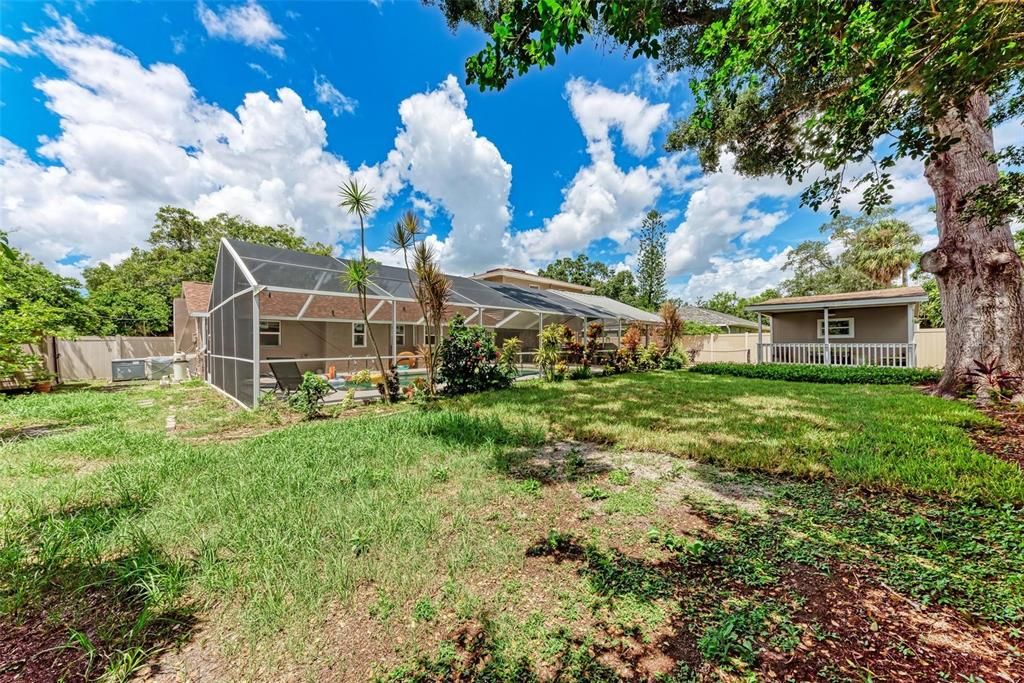 Backyard, Exterior