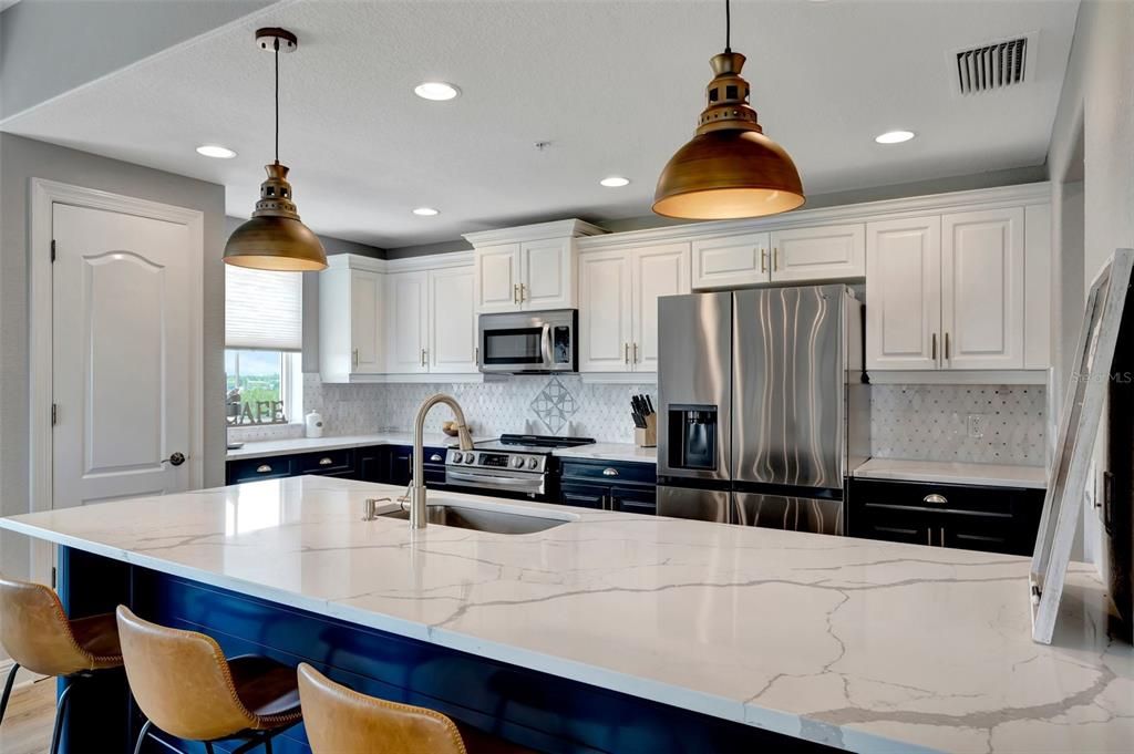 Interior, Kitchen, Pendant Lights, Recessed Lighting, Stainless Steel Appliances