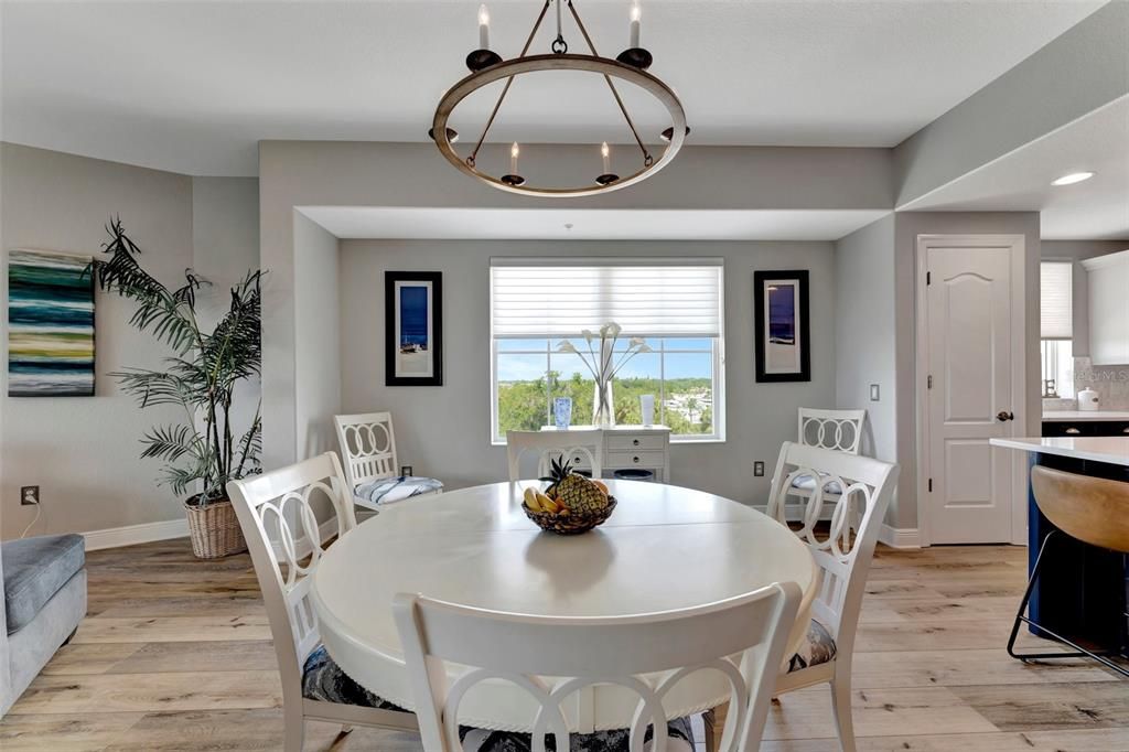 Dining room, Interior, Pendant Lights, Recessed Lighting, Wood Texture Flooring