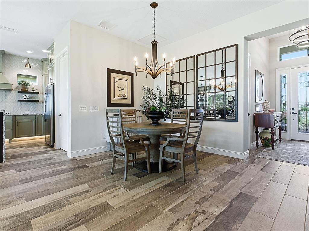 Chandelier, Dining room, Interior, Pendant Lights, Recessed Lighting, Wood Texture Flooring