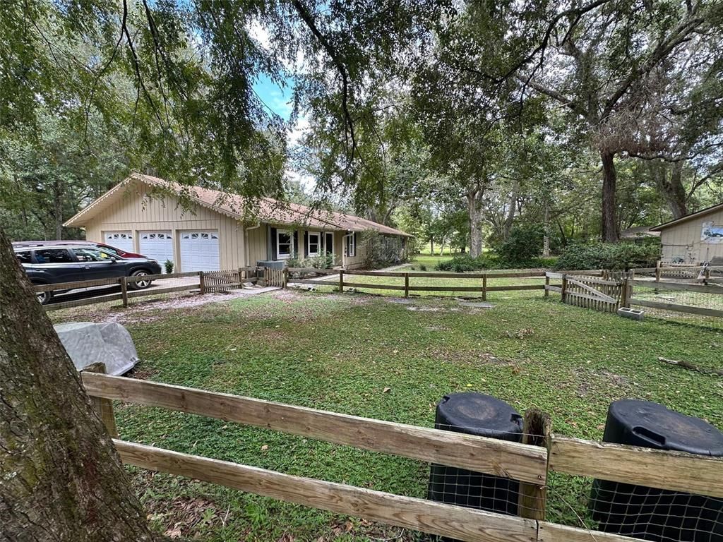 Backyard, Detached Garage, Exterior