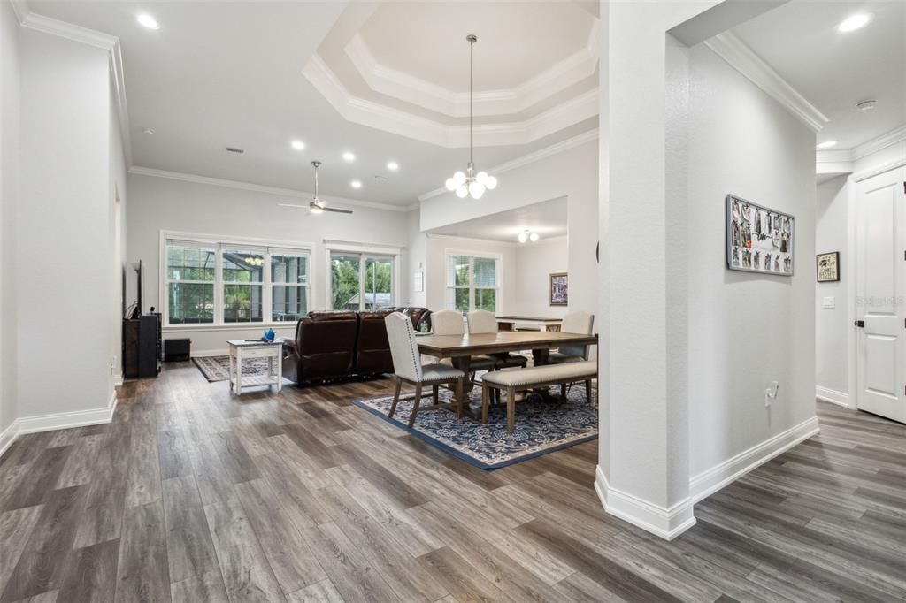 Dining room, Interior, Living room, Pendant Lights, Recessed Lighting, Wood Texture Flooring