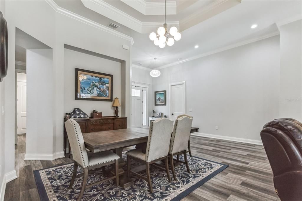 Chandelier, Dining room, Interior, Pendant Lights, Recessed Lighting, Wood Texture Flooring