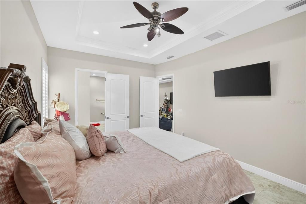 Bedroom, Interior, Recessed Lighting