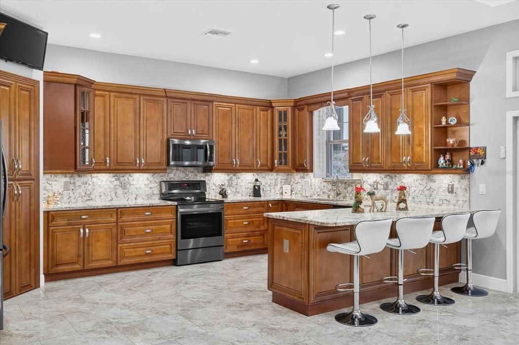 Interior, Kitchen, Pendant Lights, Recessed Lighting