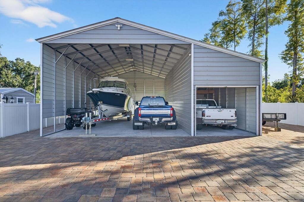 Detached Garage, Exterior