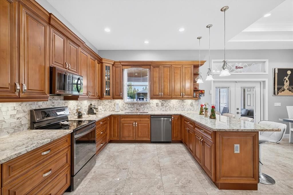 Interior, Kitchen, Pendant Lights, Recessed Lighting, Stainless Steel Appliances
