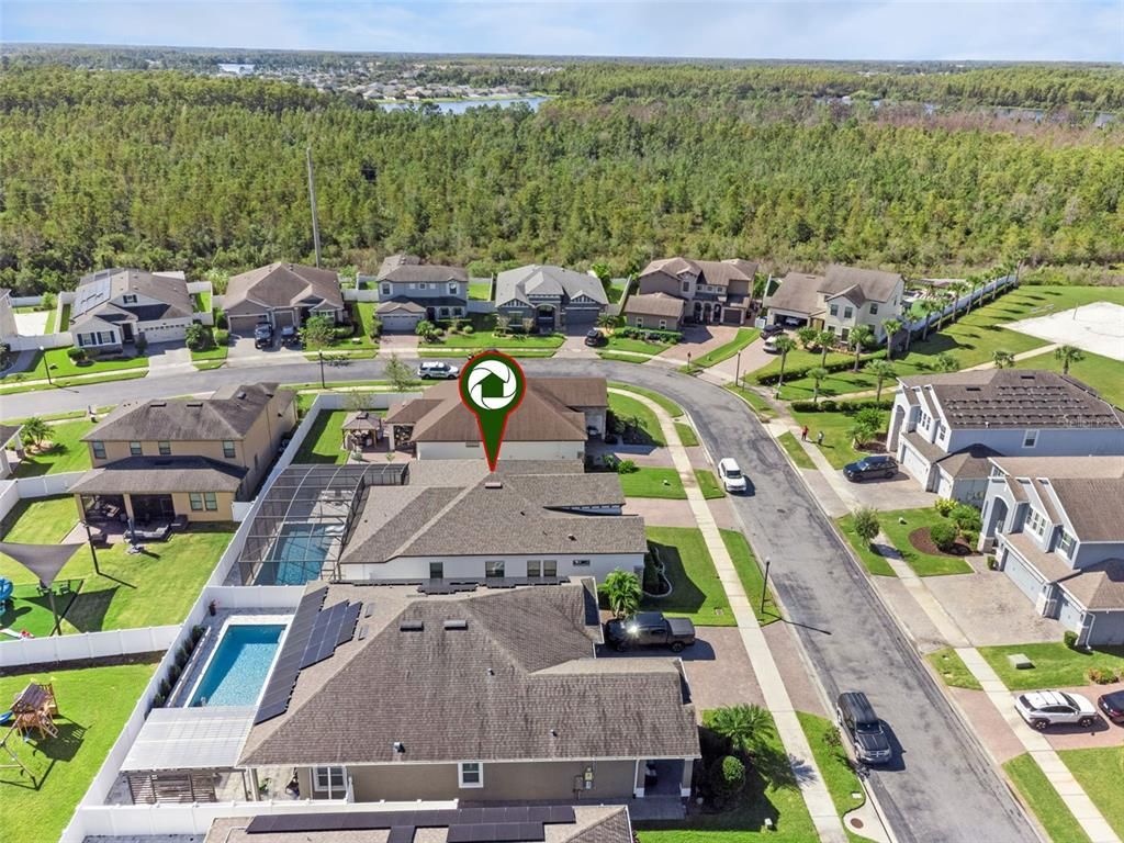 Exterior, Drone