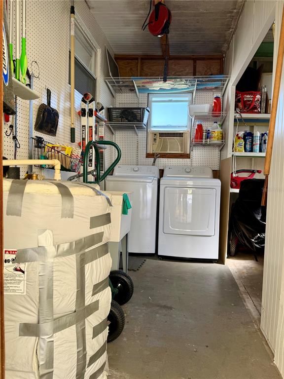 Interior, Washer