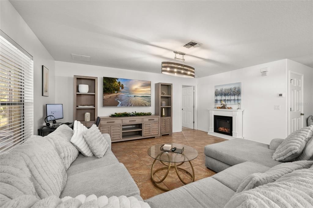 Fireplace, Interior, Living room