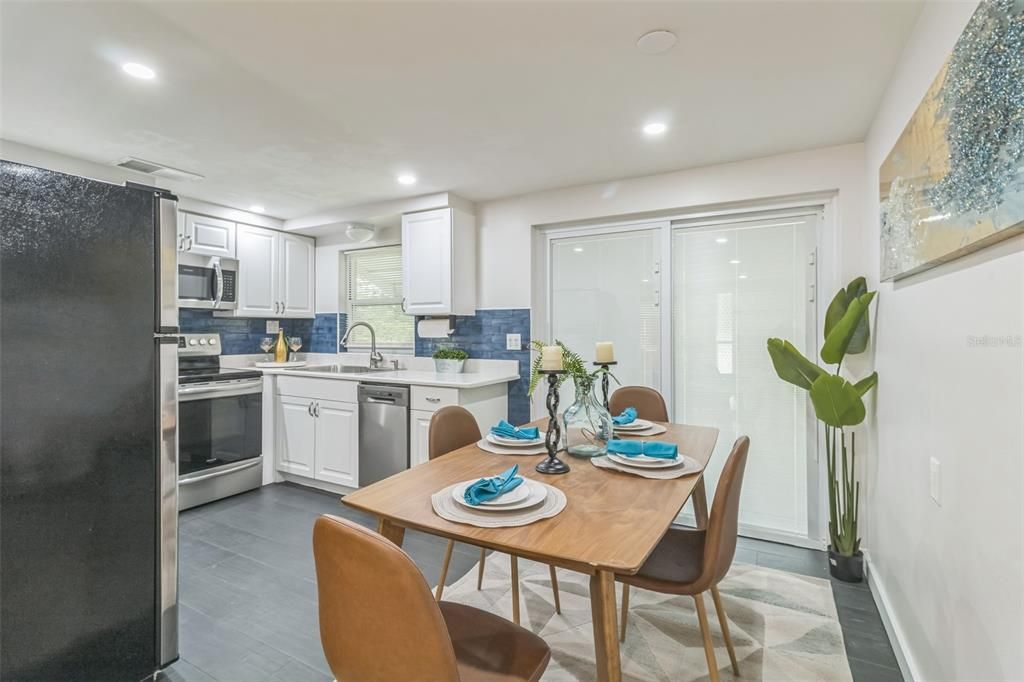 Dining room, Interior, Kitchen, Recessed Lighting, Stainless Steel Appliances