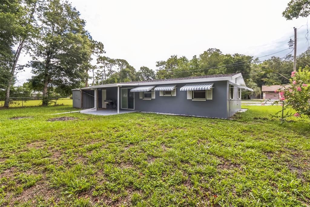 Backyard, Exterior