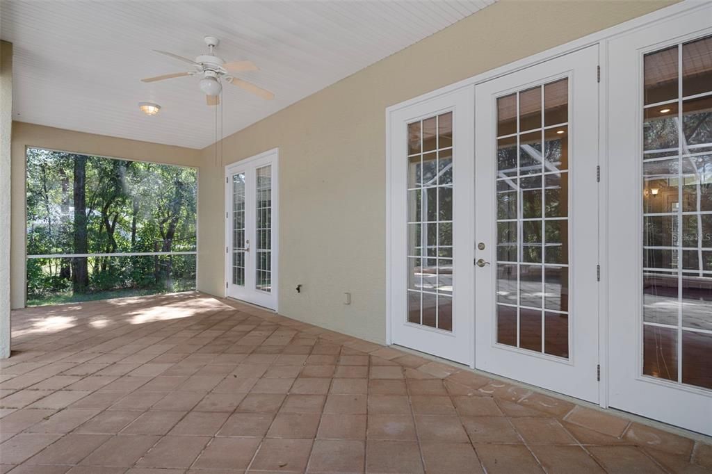 Empty room, Interior, Sun Room