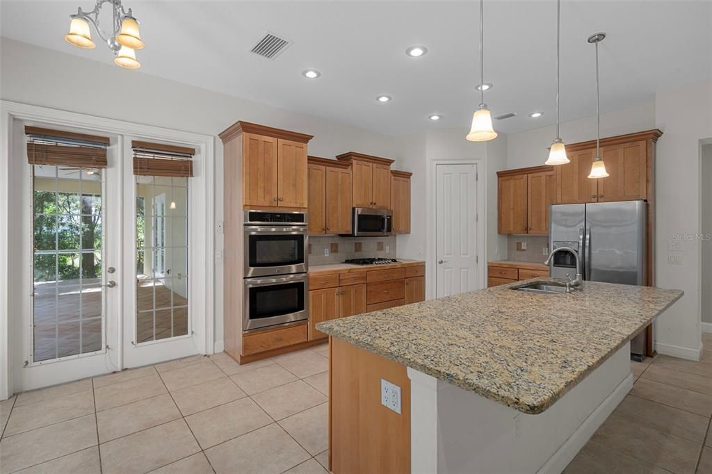 Interior, Kitchen, Pendant Lights, Recessed Lighting, Stainless Steel Appliances