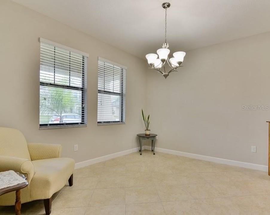 Chandelier, Interior