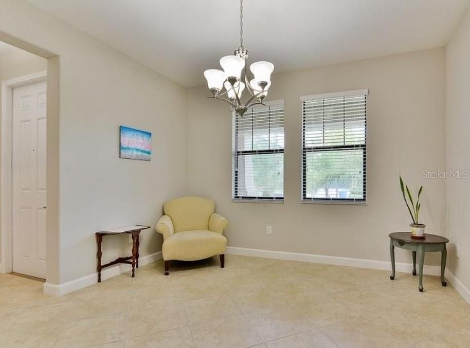 Chandelier, Interior