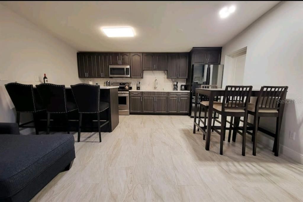 Dining room, Interior, Kitchen, Marble, Recessed Lighting, Stainless Steel Appliances