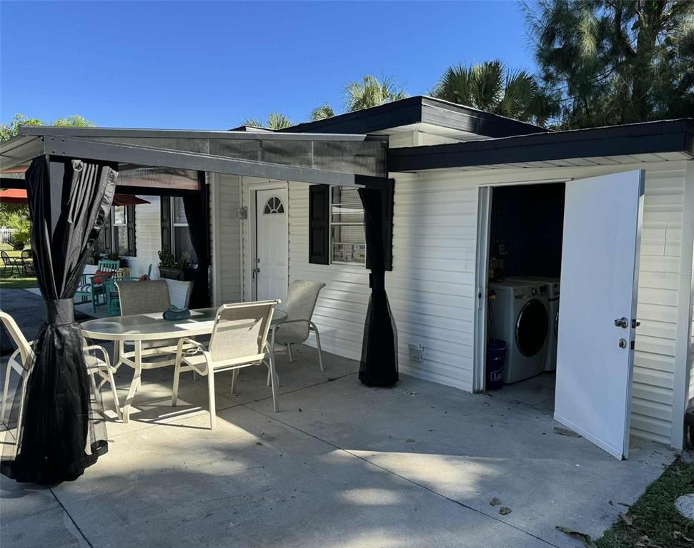 Exterior, Washer