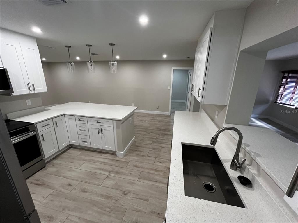 Interior, Kitchen, Pendant Lights, Recessed Lighting, Wood Texture Flooring