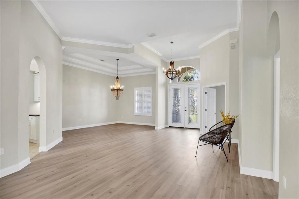Chandelier, Empty room, Interior, Pendant Lights, Wood Texture Flooring