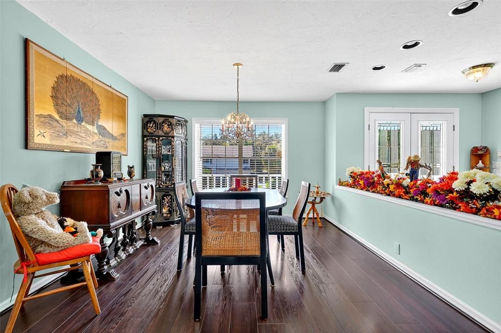 Chandelier, Dining room, Interior, Wood Texture Flooring