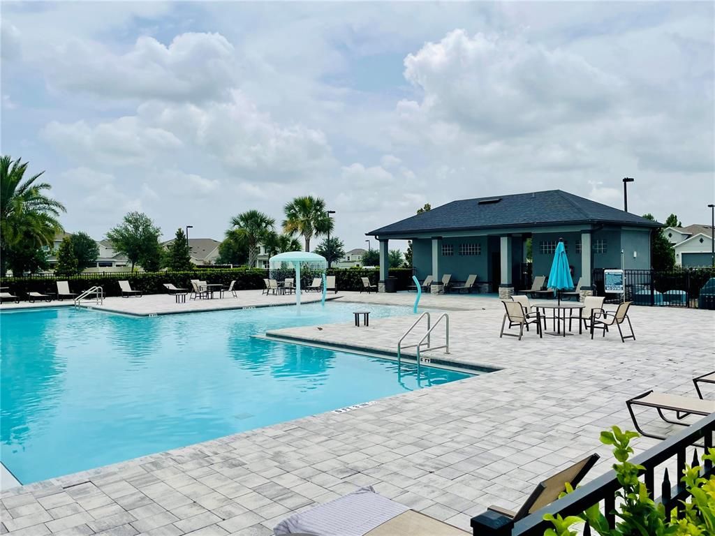 Exterior, Pool