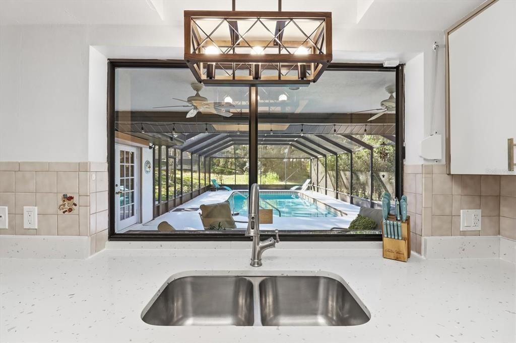 Interior, Kitchen, Pool