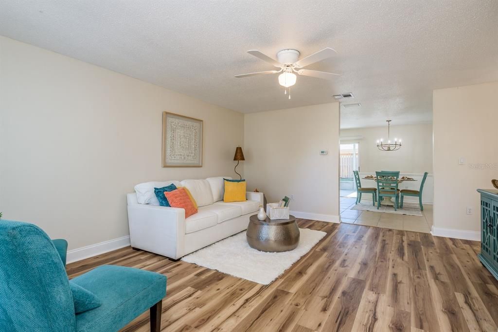 Chandelier, Dining room, Interior, Living room, Wood Texture Flooring
