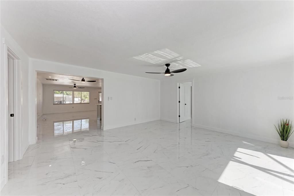 Empty room, Interior, Marble