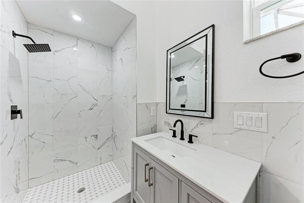 Bathroom, Interior, Marble Walls, Recessed Lighting