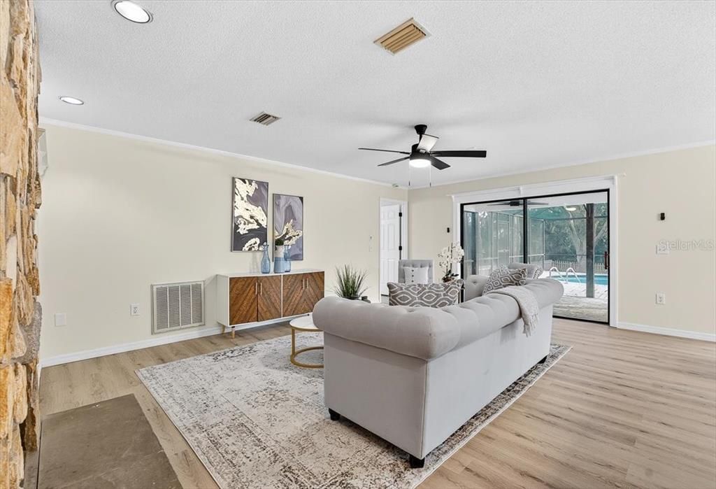 Interior, Living room, Recessed Lighting, Wood Texture Flooring