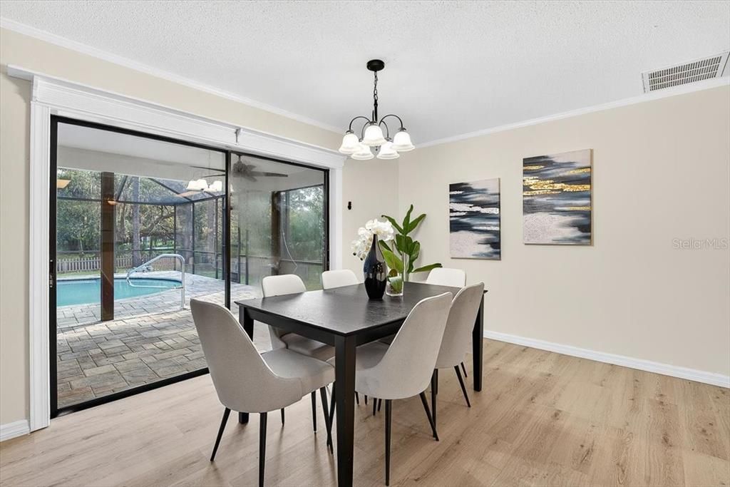 Chandelier, Dining room, Interior, Pool, Wood Texture Flooring