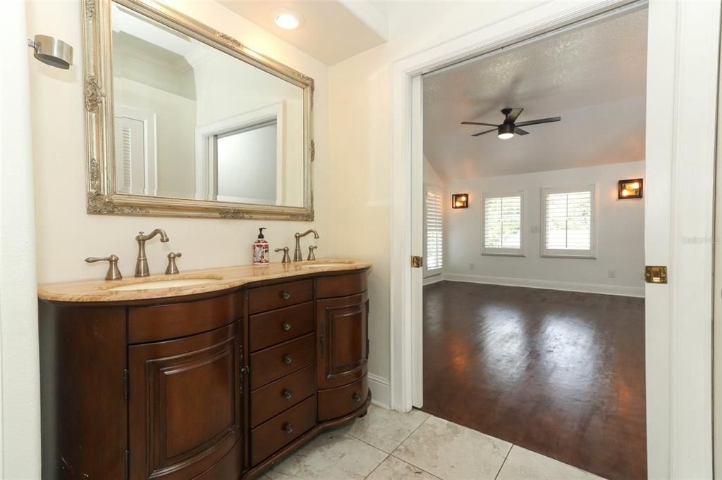 Bathroom, Interior, Recessed Lighting, Wood Texture Flooring