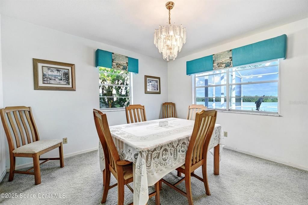Chandelier, Dining room, Interior