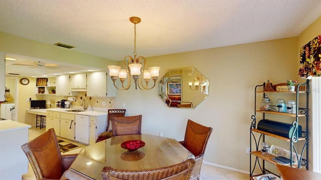 Chandelier, Dining room, Interior, Kitchen, Recessed Lighting