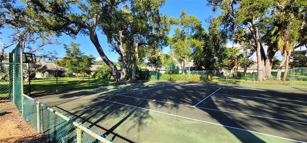 Exterior, Tennis Courts