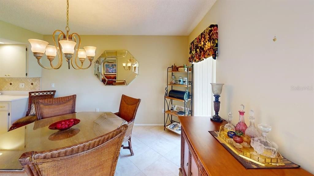 Chandelier, Dining room, Interior