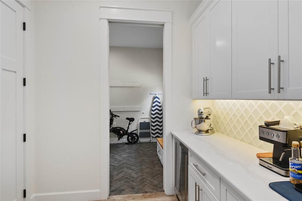 Interior, Kitchen, Wood Texture Flooring