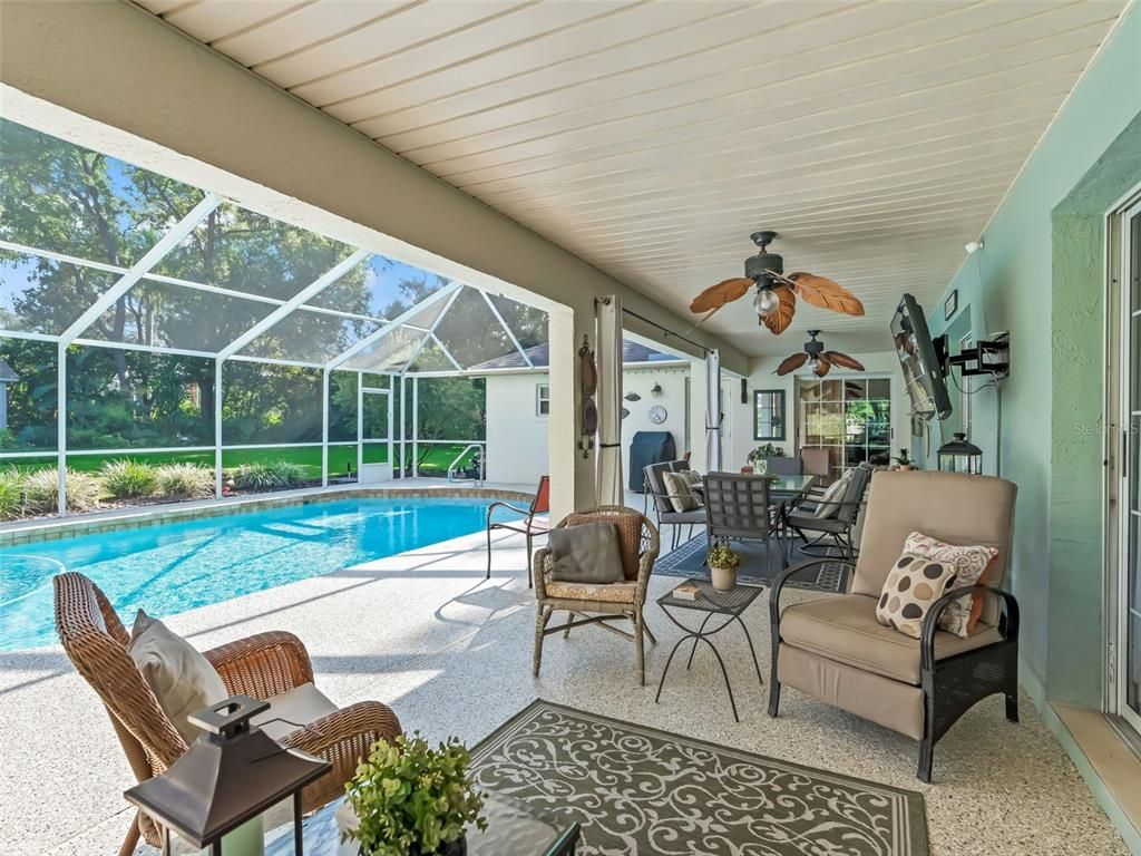 Dining room, Glass Ceilings, Interior, Pool, Sun Room