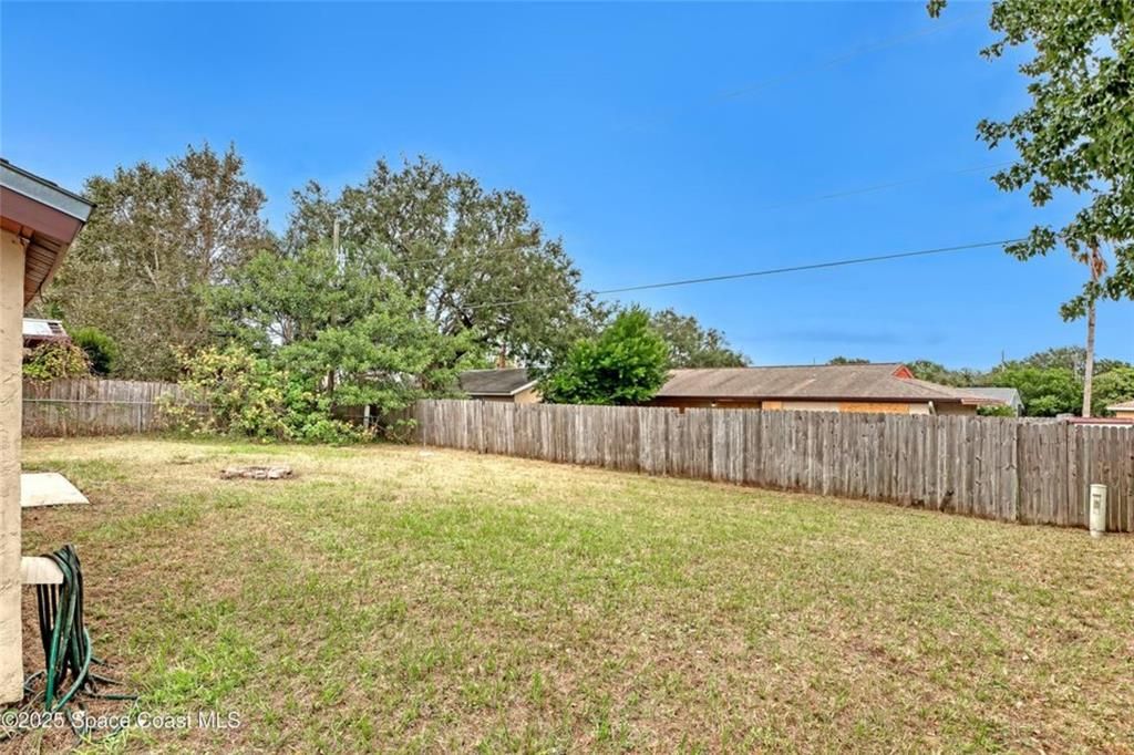 Backyard, Exterior
