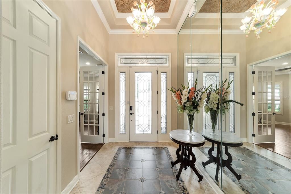 Chandelier, Interior, Recessed Lighting